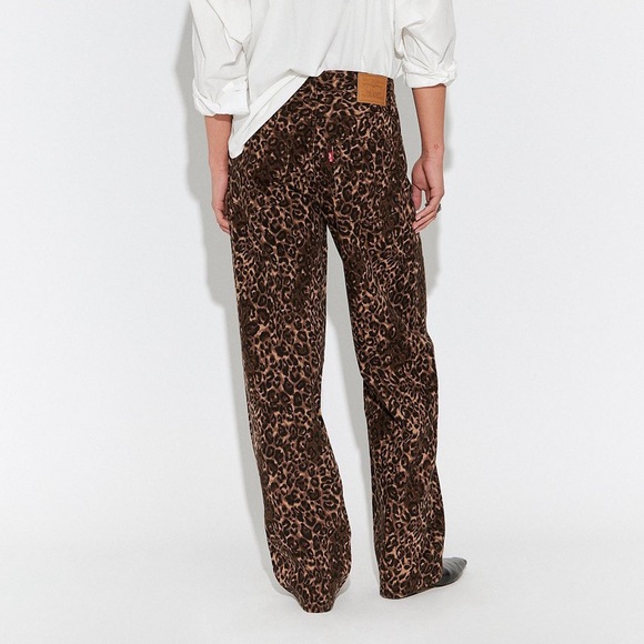 Levi’s Printed Baggy Dad Jeans - Picture 2 of 4